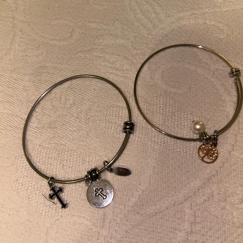 3 for $20 bundle! Silver Charm Bangle Bracelet Set
